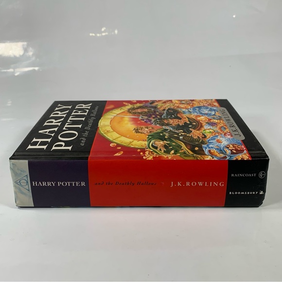 Harry Potter and the Deatjly Hallows by Bloomsbury- Hardbound - Picture 6 of 7